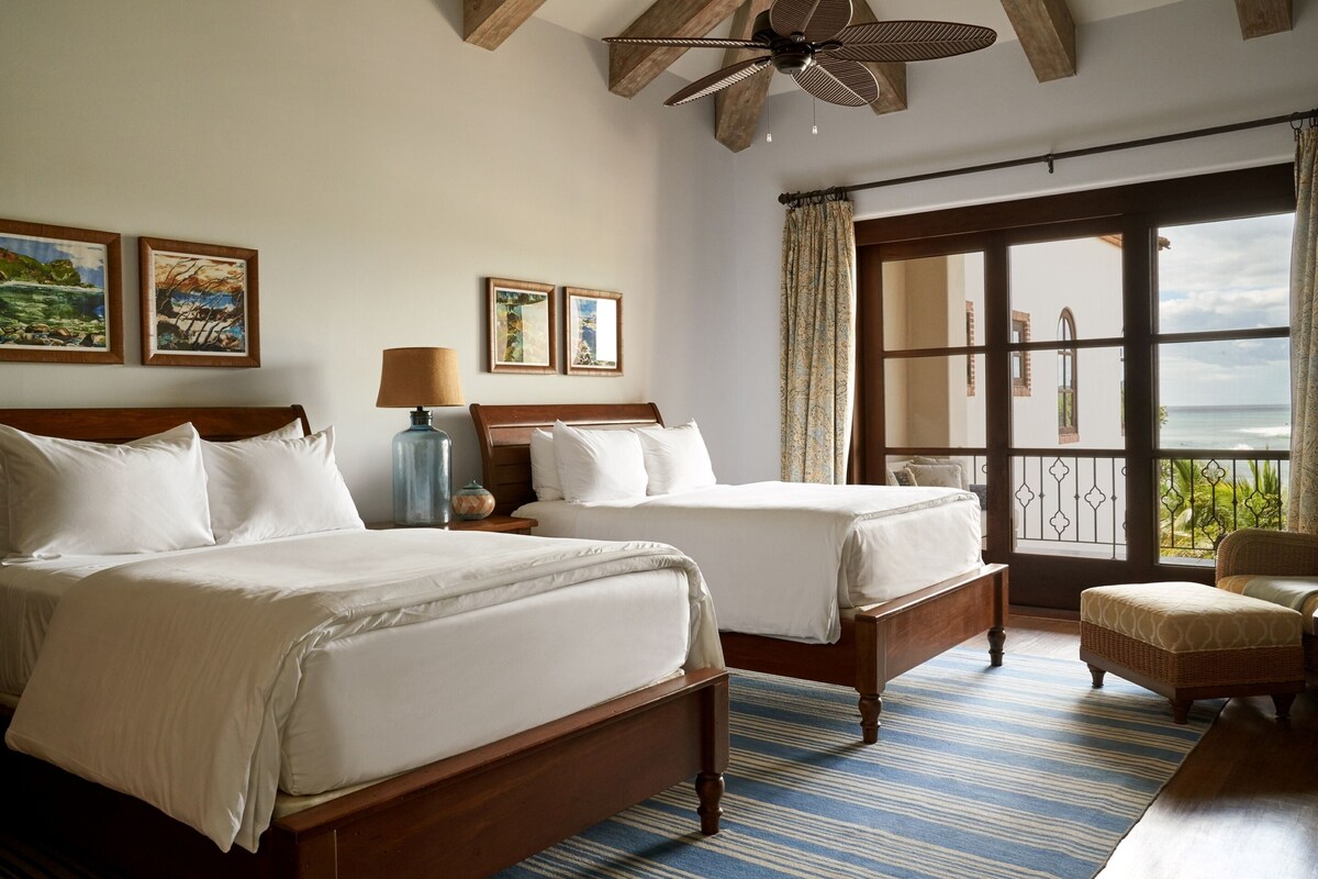 Frette Italian sheets, premium bedding, in-room safe, laptop workspace