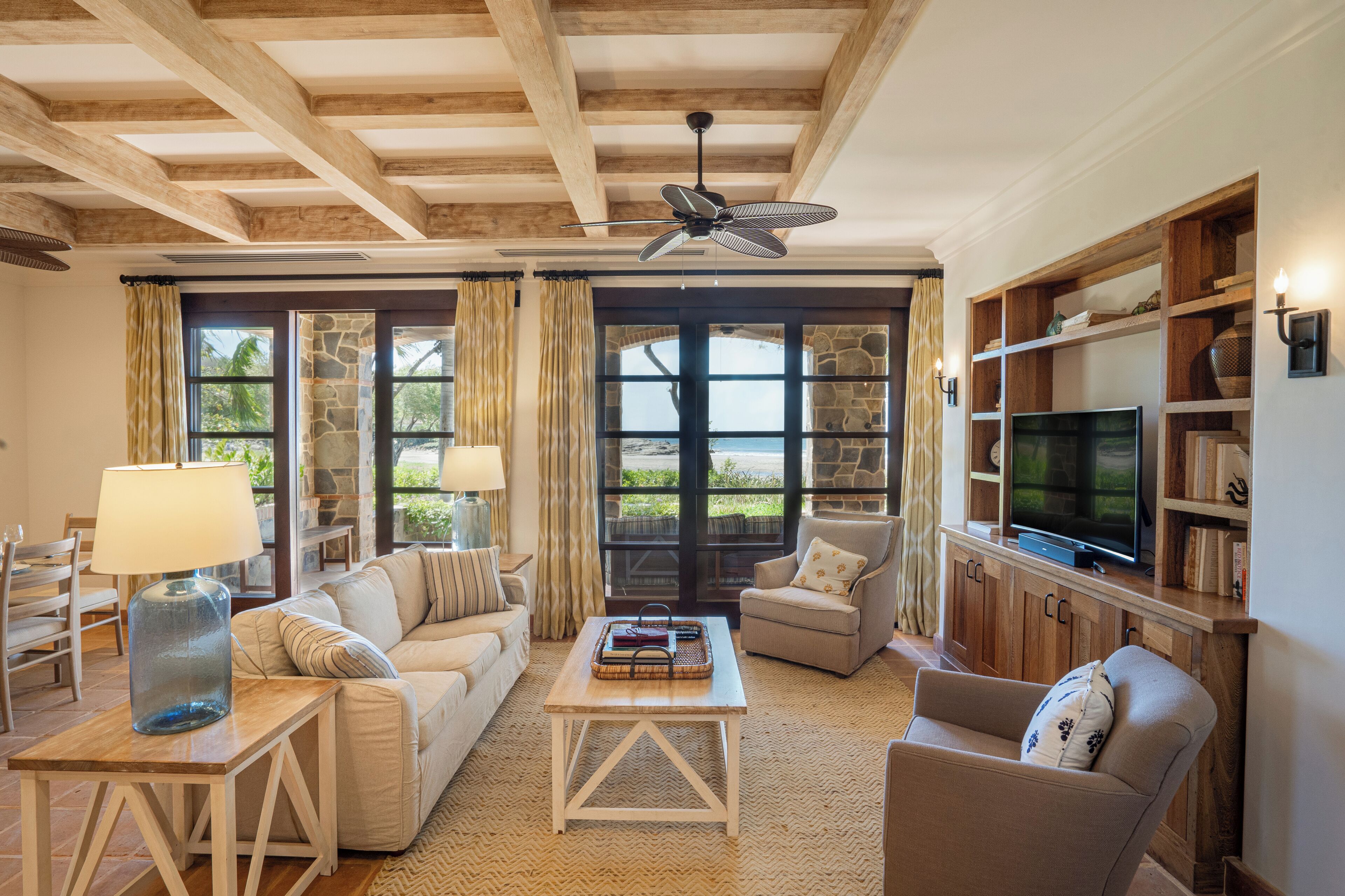 Superior Beach Access Residences | Área de sala de estar