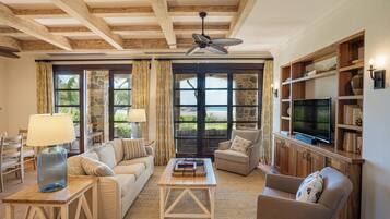 Superior Beach Access Residences | Área de sala de estar