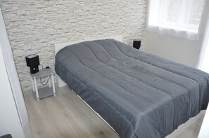 1 makuuhuone, silitysrauta/-lauta, Wi-Fi, pääsy pyörätuolilla