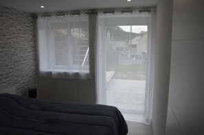 1 bedroom, iron/ironing board, WiFi, wheelchair access
