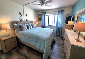 2 bedrooms, iron/ironing board, travel cot, free WiFi - Stunning OCEAN FRONT Large 2 bedroom SUITE with breathtaking views (Murrells Inlet)