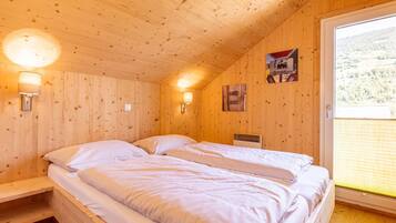 Chalet | 4 Schlafzimmer, individuell eingerichtet, Bettwäsche