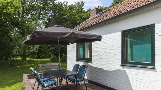 Balcony - Attractive Holiday Home in Vrouwenpolder With Fenced Garden (Vrouwenpolder)