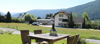 Huge Apartment in Sankt Margarethen im Lungau near Ski Lift
