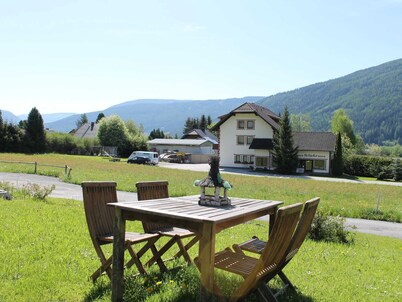 Huge Apartment in Sankt Margarethen im Lungau near Ski Lift