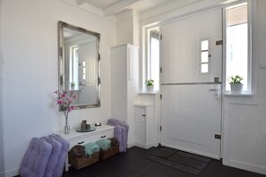 아파트 | 리셉션