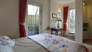 Unclassified image, 5 of 41, button - Luxury Holiday Home with Hot Tub In Noordbeemster (Noordbeemster)
