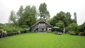 Unclassified image, 4 of 41, button - Luxury Holiday Home with Hot Tub In Noordbeemster (Noordbeemster)