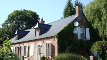 Cottage | Bahagian luar