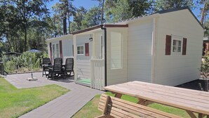 Unclassified image, 3 of 29, button - Carefully Furnished Chalet With a Nice Garden, in Nature (Hoenderloo)