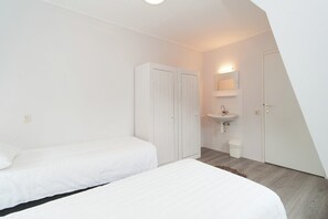 Hus | 3 soverom, individuelt innredet og sengetøy