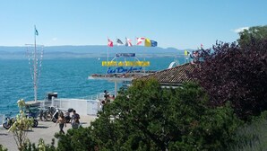 Exterior - The Luxurious La Gentiane Chalet and Four Minutes From the Village of Saint Jean Daulps (Saint-Jean-d'Aulps)