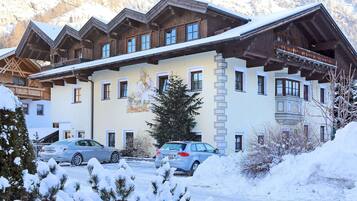 Apartment | Exterior