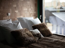 House | 2 bedrooms, individually furnished, bed sheets