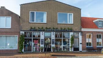 Apartment | Exterior