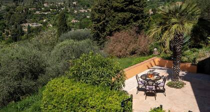 18thc Perfumer's Home, Heated Pool & View