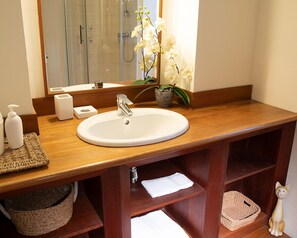 Villa | Badezimmer | Haartrockner