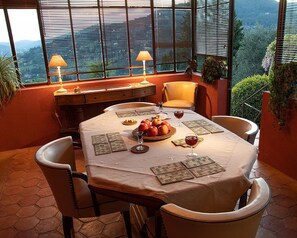 Villa | Restauranger