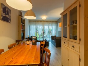 Dining - Gorgeous Apartment in Zoutelande Near Beach (Zoutelande)
