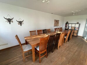 House | Dining - Farmhouse in Elsendorp Near Forest Trails (Elsendorp)