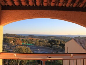 Balcony - Beautiful Apartment in La Croix Valmer With Balcony (La Croix-Valmer)