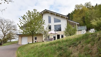 House | Exterior