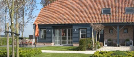 ラグジュアリー モバイルホーム | 外観