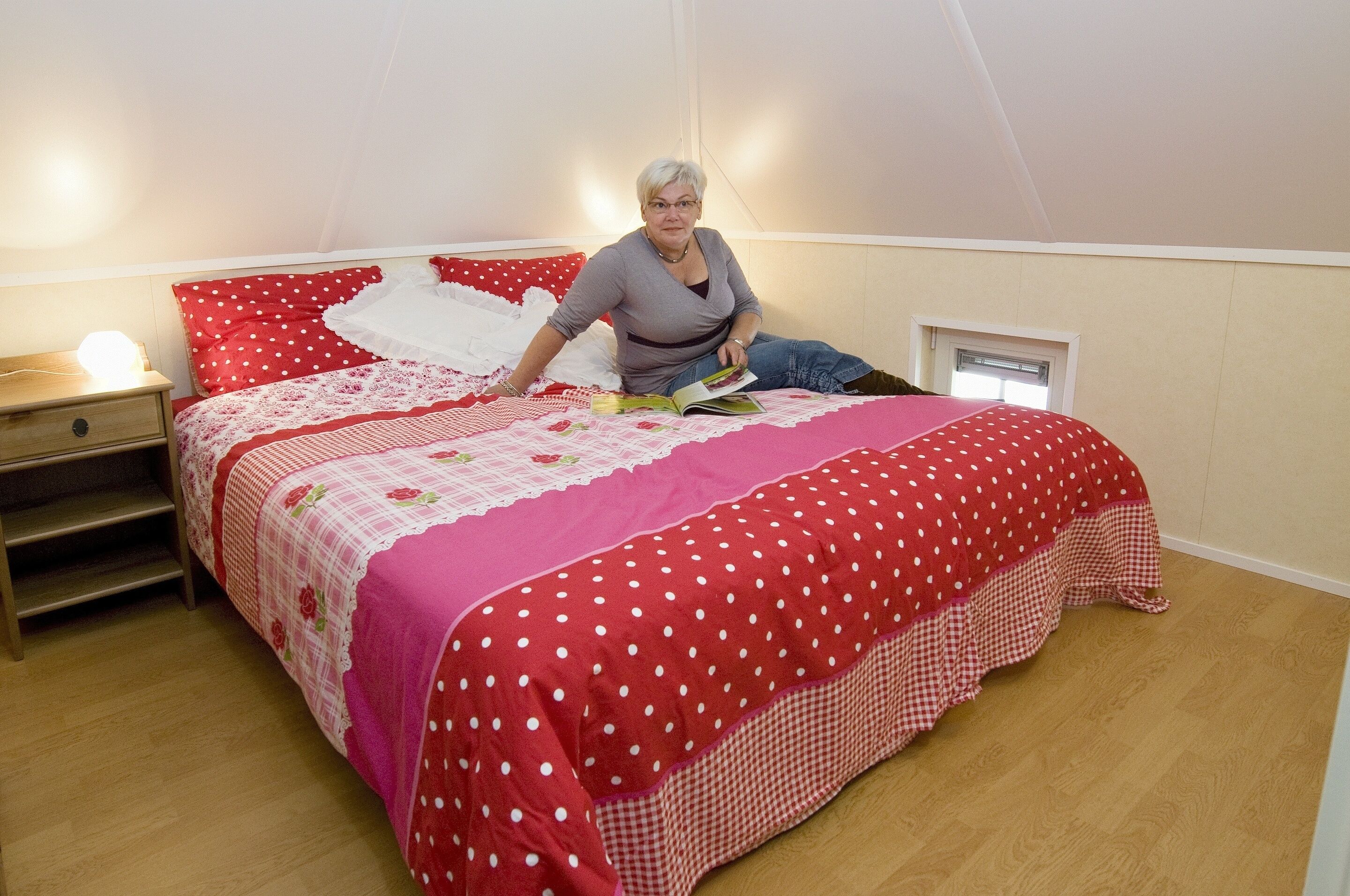 House | 2 bedrooms, individually furnished, bed sheets