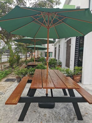 Villa sénior, 2 habitaciones, habitaciones comunicadas, en la zona del jardín | Exterior