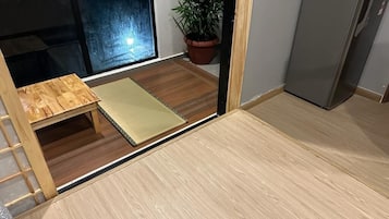 4 camere, ferro/asse da stiro, lenzuola