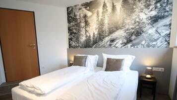 3 bedrooms, individually furnished, bed sheets