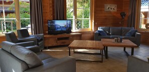 House | Living room - Spacious Stay Near Veluwe (Hoenderloo)