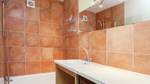 Ảnh chưa phân loại, 5 trong số 39 ảnh, nút