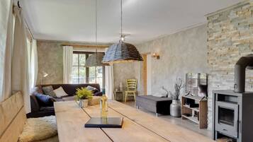 Chalet | Living area