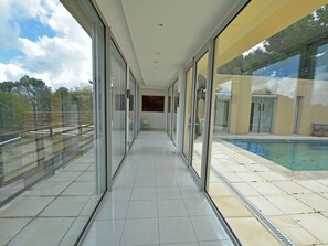 Reception - Modern Villa in Blauvac With Swimming Pool (Blauvac)