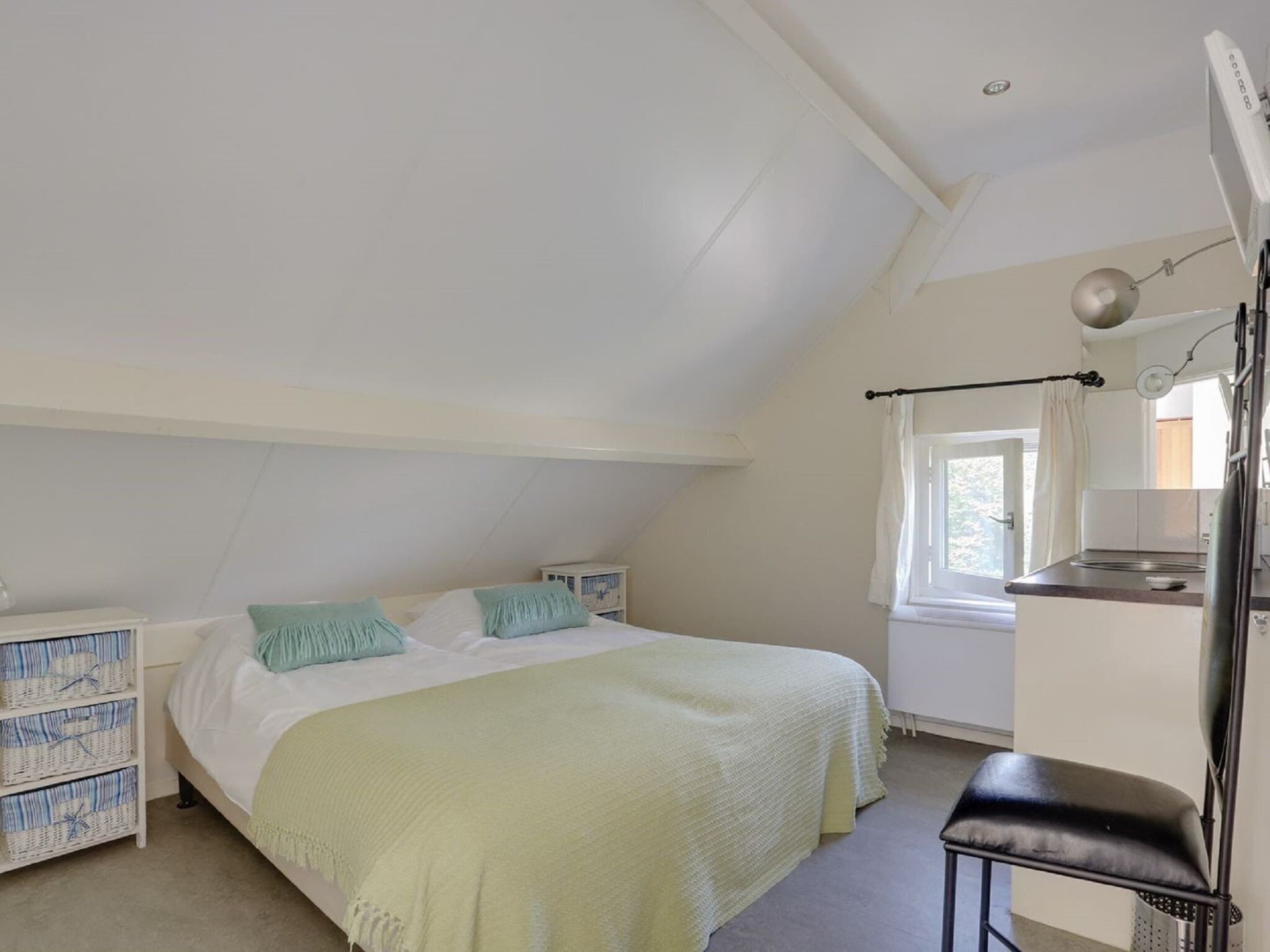 Vila | 4 kamar tidur dan dilengkapi dengan perabotan berbeda-beda