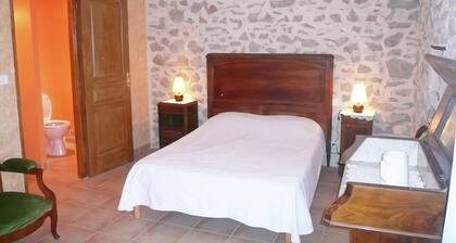 Cottage in Montbrun-des-corbieres