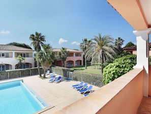 Exterior - Apartment in Grimaud With Pools (Grimaud)
