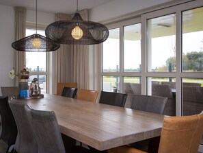 Villa | Dining - Friesland Villa With Fireplace (Delfstrahuizen)