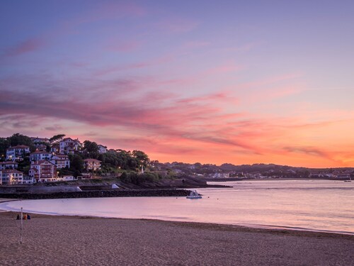 Villa in France Near Beach & Private Pool