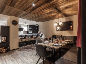 House | Dining - Luxury Chalet in Gaschurn Near Ski Lift (Gaschurn)