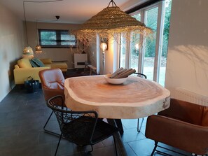 Rumah | Tempat makan