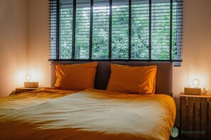 Rumah | 2 kamar tidur dan dilengkapi dengan perabotan berbeda-beda