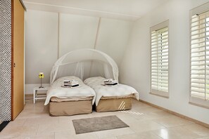 别墅 | 9 多间卧室、特色家居、熨斗/熨衣板、床单