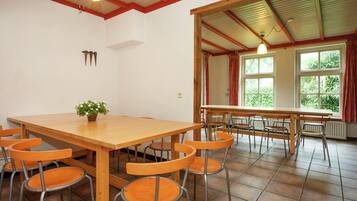 House | Dining