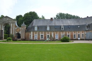 Exterior - House in Montreuil Near Merlimont Beach (Gouy-Saint-Andre)
