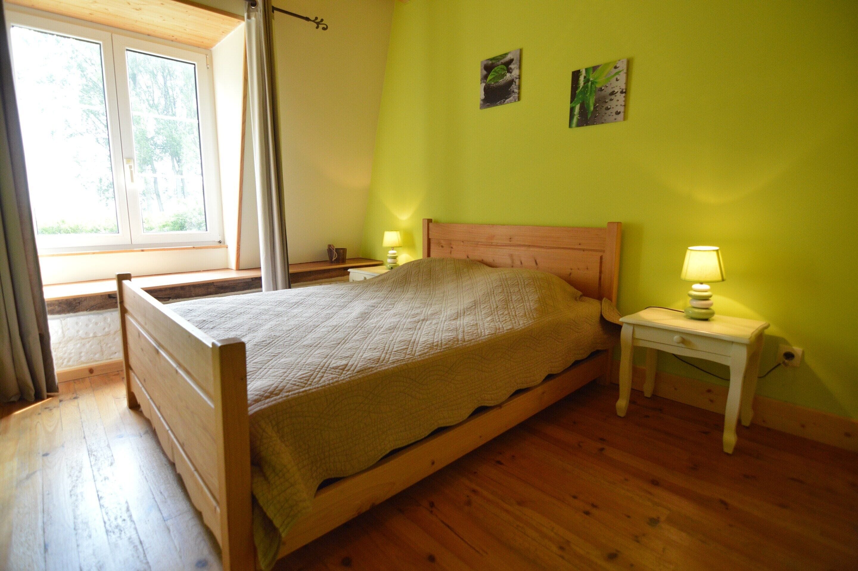 House | 3 bedrooms, individually furnished