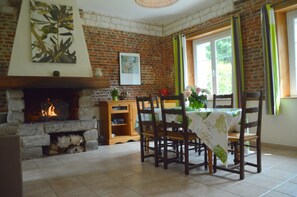 Dining - House in Montreuil Near Merlimont Beach (Gouy-Saint-Andre)