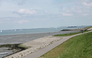 Chalet | View from property - Chalet in Kattendijke Near Eastern Scheldt (Kattendijke)